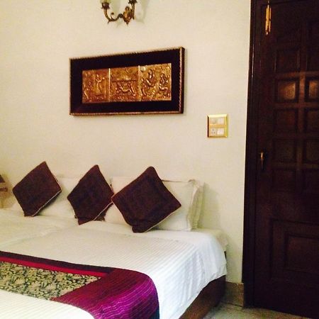 Master Bed And Breakfast Nueva Delhi Habitación foto